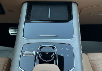 Подержанный автомобиль Jaecoo J8 2024 года (11 фото)