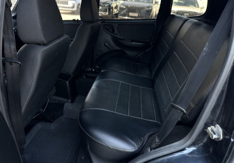 Подержанный автомобиль Chevrolet Niva 2012 года (12 фото)