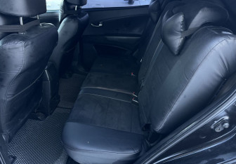 Подержанный автомобиль SsangYong Actyon 2012 года (12 фото)