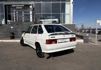 Подержанный автомобиль LADA (ВАЗ) 2114 2012 года (7 фото)