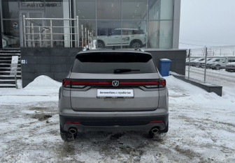 Подержанный автомобиль Changan CS35PLUS 2024 года (6 фото)