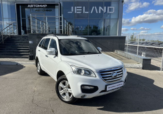 Подержанный автомобиль Lifan X60 2014 года (3 фото)