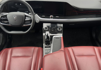 Подержанный автомобиль FAW Bestune B70 2023 года (10 фото)