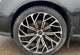 Подержанный автомобиль Volkswagen Passat Wagon 2007 года (14 фото)