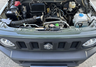 Подержанный автомобиль Suzuki Jimny 2020 года (13 фото)