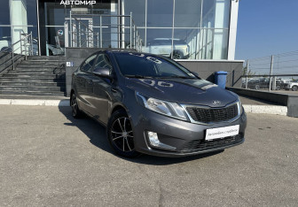 Подержанный автомобиль Kia Rio Sedan 2013 года (3 фото)