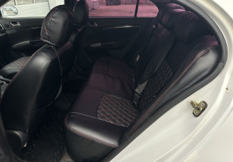 Подержанный автомобиль Geely Emgrand EC7 Sedan 2014 года (12 фото)