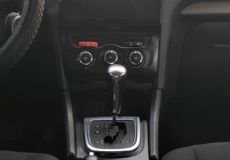 Подержанный автомобиль Citroen C4 Sedan 2013 года (11 фото)