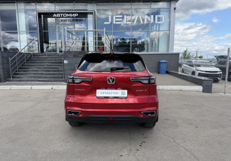 Подержанный автомобиль Changan UNI-S 2024 года (6 фото)