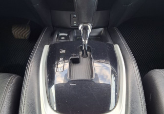 Подержанный автомобиль Nissan Qashqai 2014 года (11 фото)