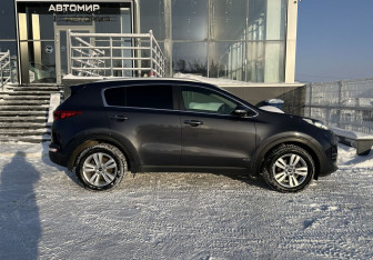 Подержанный автомобиль Kia Sportage 2017 года (4 фото)