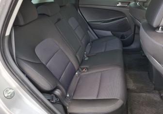 Подержанный автомобиль Hyundai Tucson 2017 года (12 фото)