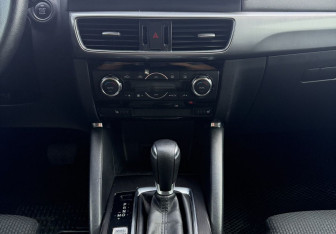 Подержанный автомобиль Mazda CX-5 2016 года (11 фото)