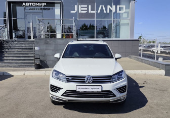 Подержанный автомобиль Volkswagen Touareg 2016 года (2 фото)