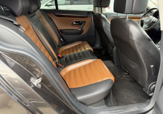 Подержанный автомобиль Volkswagen Passat CC 2012 года (12 фото)